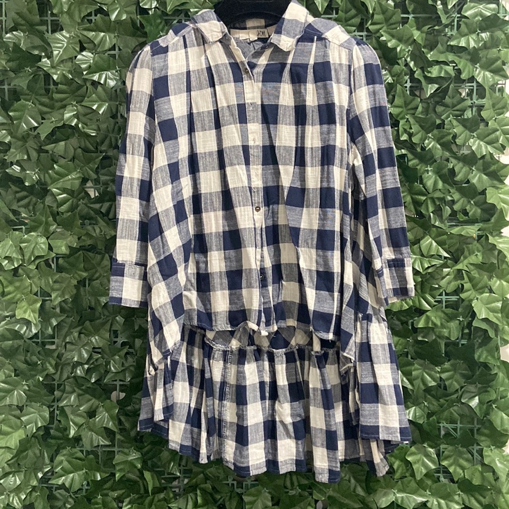 Woman shirt